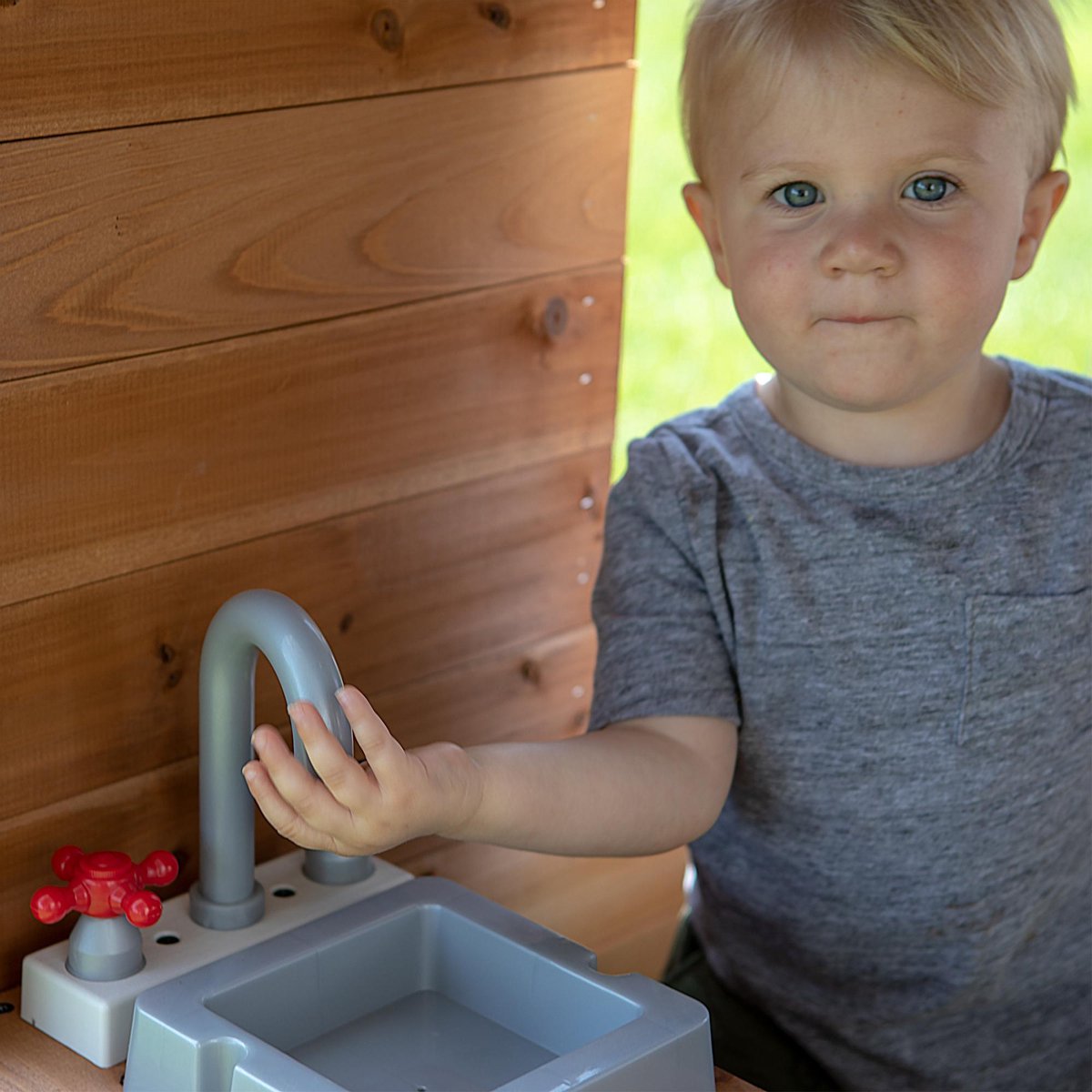 Backyard Discovery Aspen Houten Speelhuis - met Speelkeukentje, brievenbus en meer — afbeelding 7