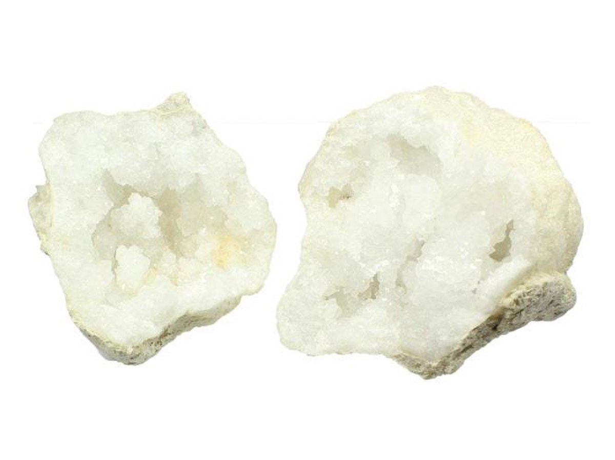 Bergkristal geode / Kwarts geode 0,7 kg