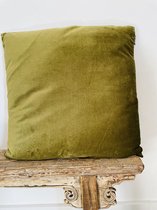 By-boo velvet kussen XL groen