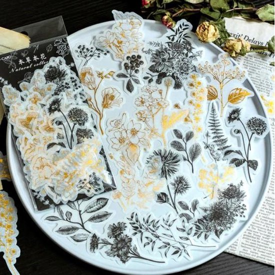 Washi Stickers Zwart en Goud Planten En Bladeren – 60 Stickers – Planten En Bladeren Zwart En Goud Sticker – Bullet Journal – Stickers Voor Volwassenen – Scrapbooking – Agenda Stickers – Decoratie Sticker Washi Tape