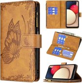 Voor Samsung Galaxy A03s Vliegende Vlinder Embossing Patroon Rits Horizontale Flip Lederen Case met Houder & Kaartsleuven & Portemonnee (Bruin)