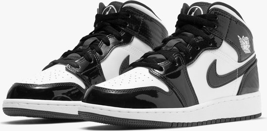 jordans zwart mid