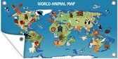 Muurdecoratie Een cartoon illustratie van een wereldkaart met dieren - 180x120 cm - Tuinposter - Tuindoek - Buitenposter