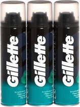 Bol.com Gillette scheerschuim Basic voor een Gevoelige Huid Mannen - 3x 200ml Voordeelverpakking aanbieding