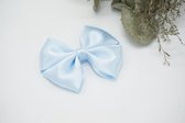 Haarstrik Satijn - Baby Blauw - Haarclip - Bows and Flowers