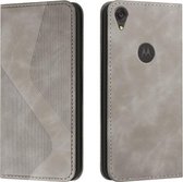 Voor Motorola Moto E6 Skin Feel Magnetisch S-type Effen Kleur Horizontale Flip Lederen Case met Houder & Kaartsleuf & Portemonnee (Grijs)