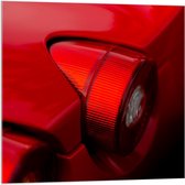 Acrylglas - Deel van een Rode Auto - 100x100cm Foto op Acrylglas (Met Ophangsysteem)