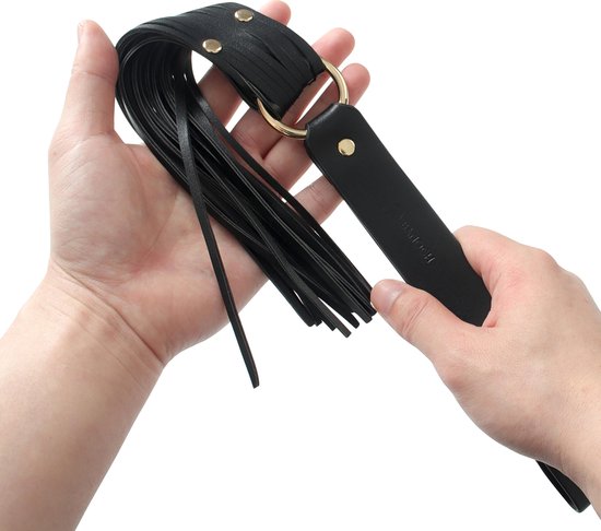 Foto: Banoch flogger flat zwart pu leer 50 cm bdsm