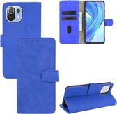 Voor Geschikt voor Xiaomi Mi 11 Lite Effen Kleur Huid Voelen Magnetische Gesp Horizontale Flip Kalf Textuur PU Lederen Case met Houder & Kaartsleuven & Portemonnee (Blauw)