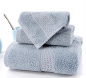 Le Cava Luxe Handdoek Set van 4 - Babyblauw - 140x70 cm en 34x72 cm - Badhanddoek Groot en Klein - 100% katoen