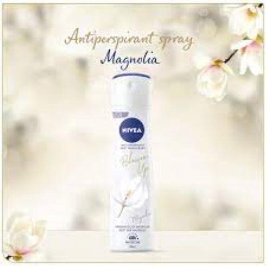 Nivea Deo Spray Blossom Up Magnolia - Voordeelverpakking 6 x 150 ml | bol.