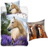 Paarden dekbedovertrek , beige Paard- witte Manen-140x200cm , 100% katoen- 1 persoons- dekbed- slaapkamer, incl. paarden decoratie kussen 40x40 cm.