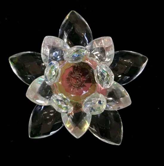 Geluksbrenger Kristal lotus 5.5cm met gekleurde kern.