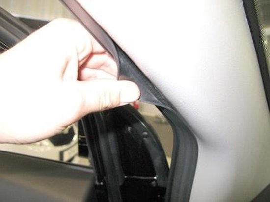 Brodit gauche Brodit contre Chevrolet Captiva 12-