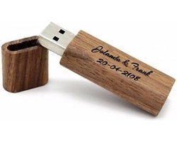 Walnoot hout usb stick met naam, tekst of logo bedrukken