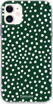 iPhone 12 hoesje TPU Soft Case - Back Cover - POLKA / Stipjes / Stippen / Donker Groen