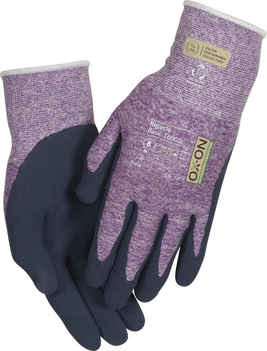 Paar OX-ON Recycle Basic 16002 werkhandschoenen, maat M/8. Lila gebreide bovenkant met donkerblauwe coating.