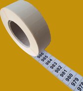 Genummerde etiketten op rol, 40 x 15 mm, mat wit papier / 0001 t/m 1000