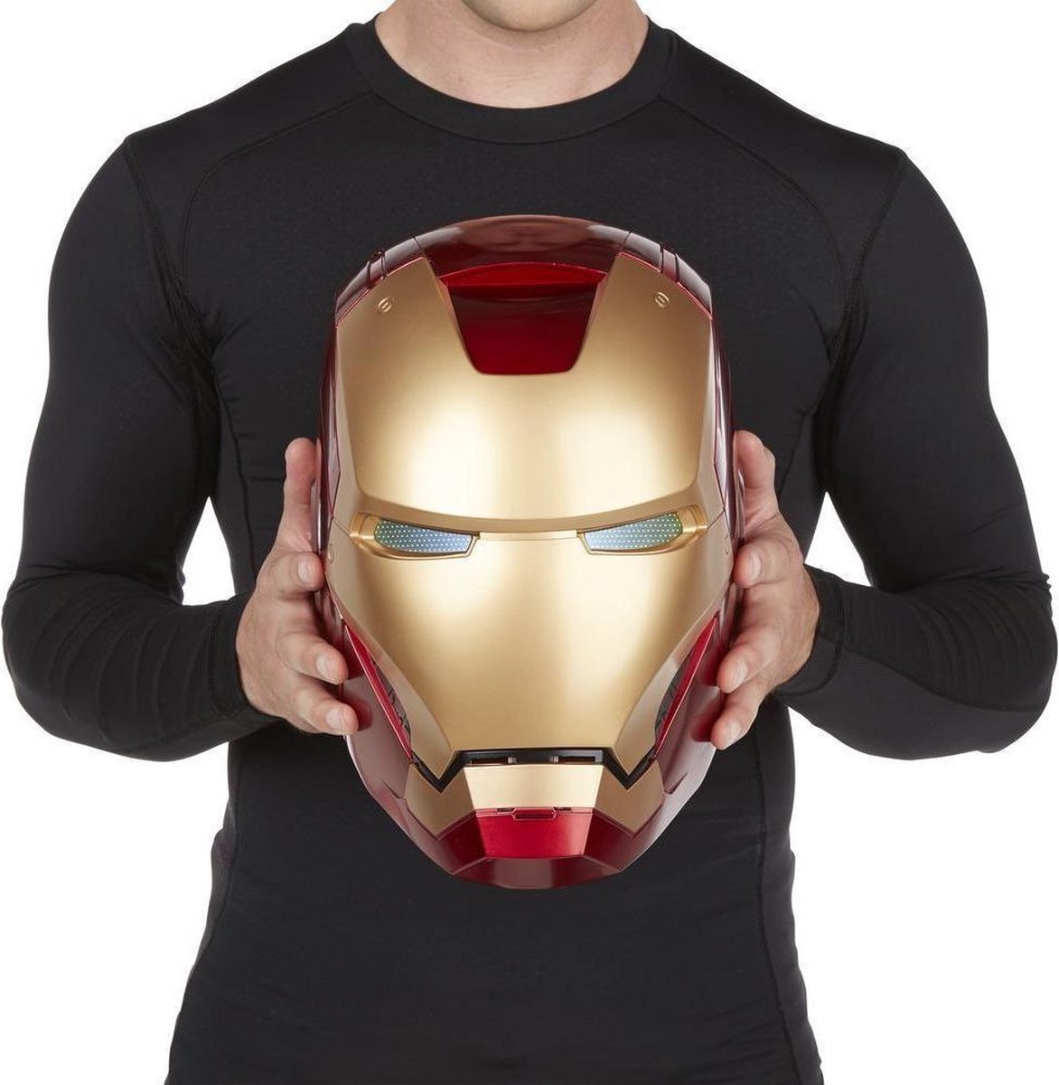Marvel Legends Iron Man Electronic Helmet | bol