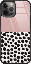 iPhone 12 Pro Max hoesje glass - Stippen roze | Apple iPhone 12 Pro Max  case | Hardcase backcover zwart