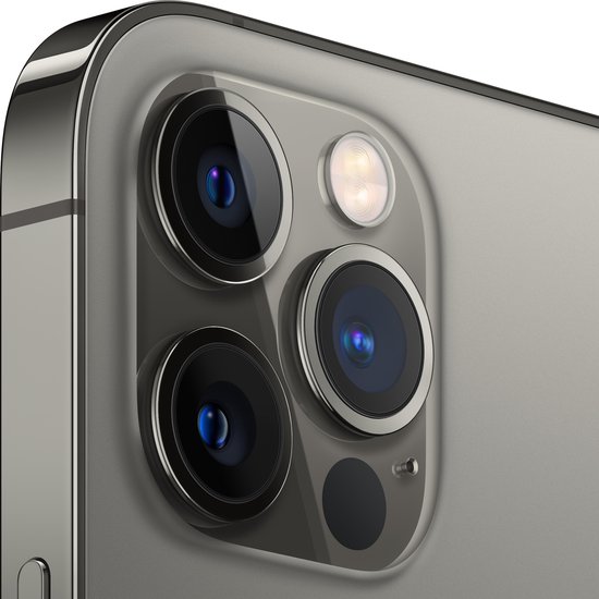 Close-up van de camera's van een grafietkleurige iPhone 12 Pro.