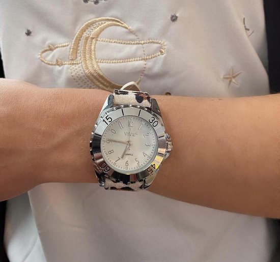 Oprecht Mens wijsheid Trendx Dameshorloge zilverkleurig met luipaard print horloge band | bol.com
