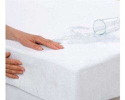 Homéé® pure'protection Molton Flanel Hoeslaken waterdicht matrasbeschermer TPU  (tot 40cm) 180x220 cm 100% katoen wit | tweepersoons en boxspring bed | ademend, zacht en antiallergisch | Ondoordringbaar voor huisstofmijt | perfecte pasvorm