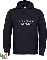 Hoodie zwart I speak fluent sarcasm maat M