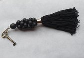 - de wooden beads sleutelhanger | zwart | kralen & katoen | 25x5x5 cm - metaal - 25x5x5