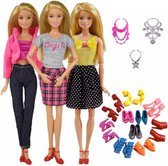 Poppenkleertjes - Geschikt voor Barbie - Set van 3 outfits voor modepoppen - 1 broek, 1 shirt, 1 topje, 1 rok, 1 jurk, 1 jas, 3 kettingen en 3 paar schoenen