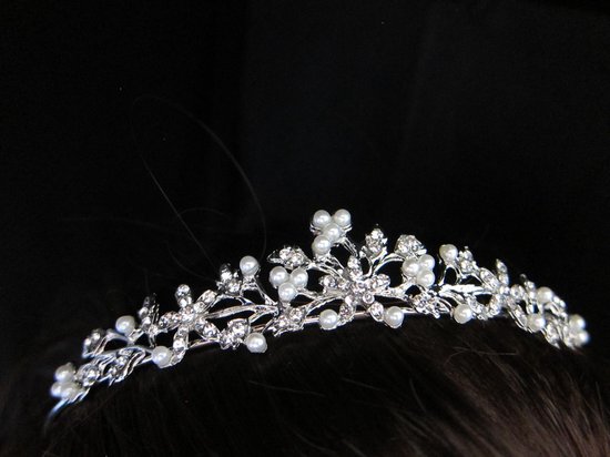 Tiara zilver | Bloemetjes - Diamantjes - Parels | Vintage | Haarsieraad - Haarversiering - Haaraccessoire | Hoogte 2,6 cm