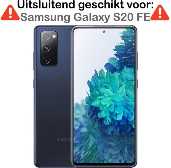 Samsung Galaxy S20 FE in donkerblauw. De achterkant en voorkant met scherm zijn zichtbaar.
