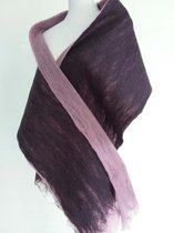 Handgemaakte, gevilte brede sjaal van 100% merinowol - Groen / gestreept / Mosgroen  - 200 x 32 cm. Stijl open gevilt.