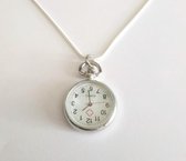 Stijlvol Ketting Horloge Groot Klokje - Dames - Zilverkleurig - 68 cm