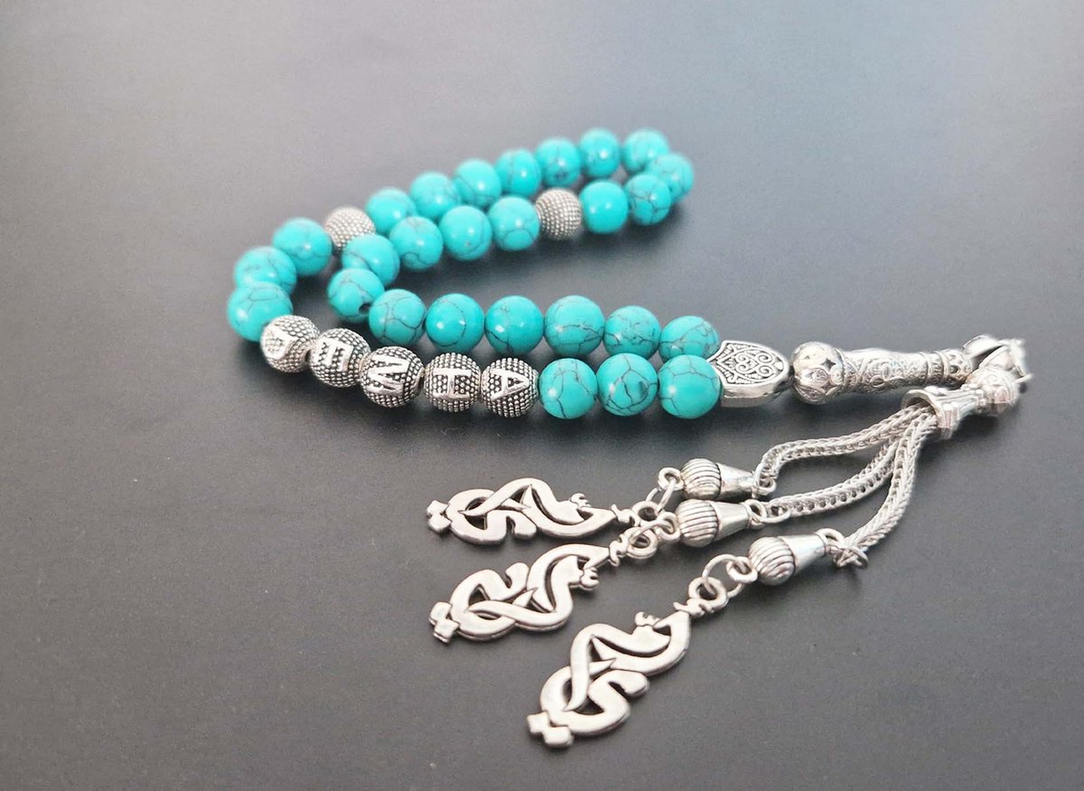 Handgemaakte naam tasbih 33 Kralen Natuursteen “Howliet groen ” - met metaal tassel “Moeder"- Met je naam of de naam van uw geliefde- 8 mm diameter van de korrel