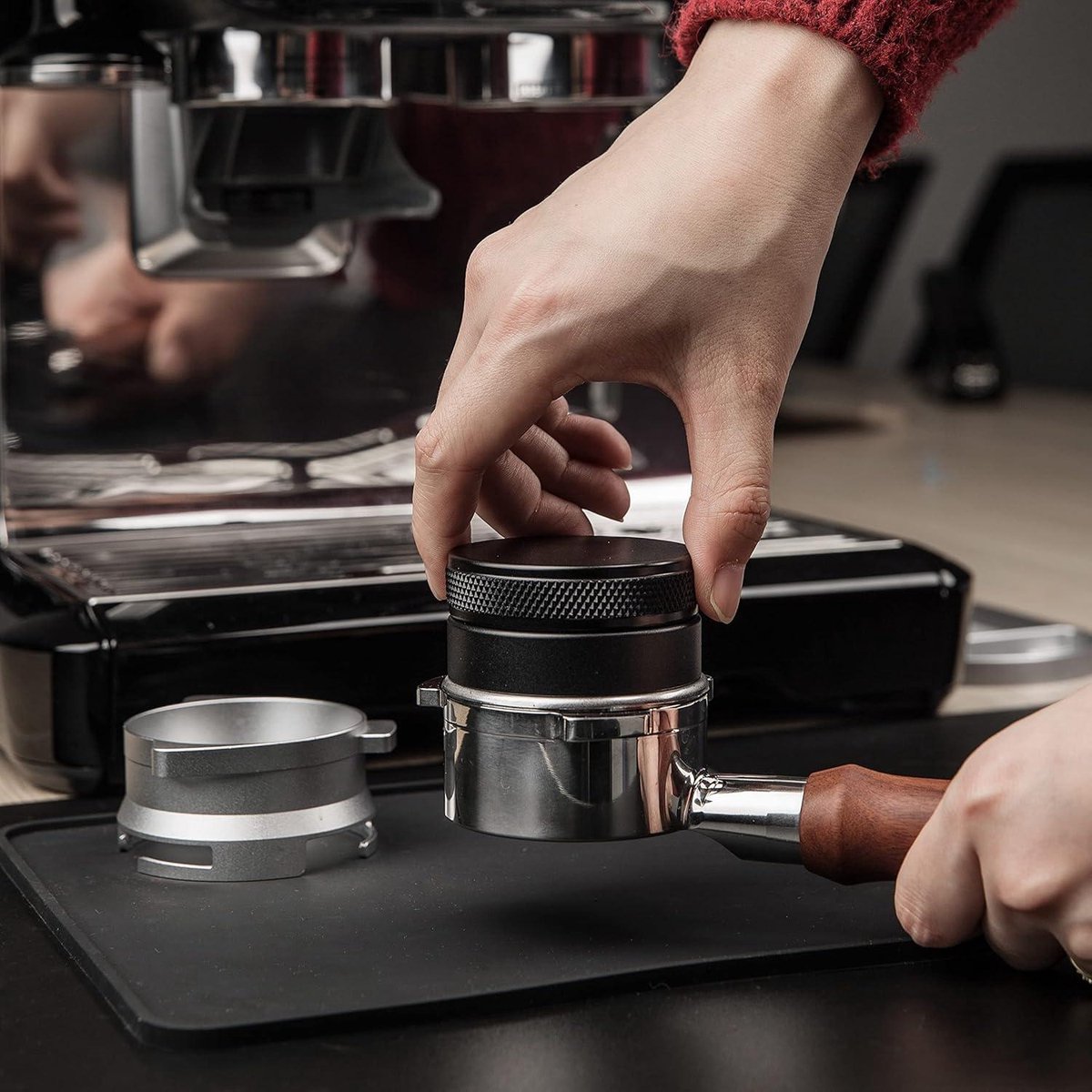 Alessi Pulcina Hand Melkopschuimer - Zwart - Oplaadbaar kopen