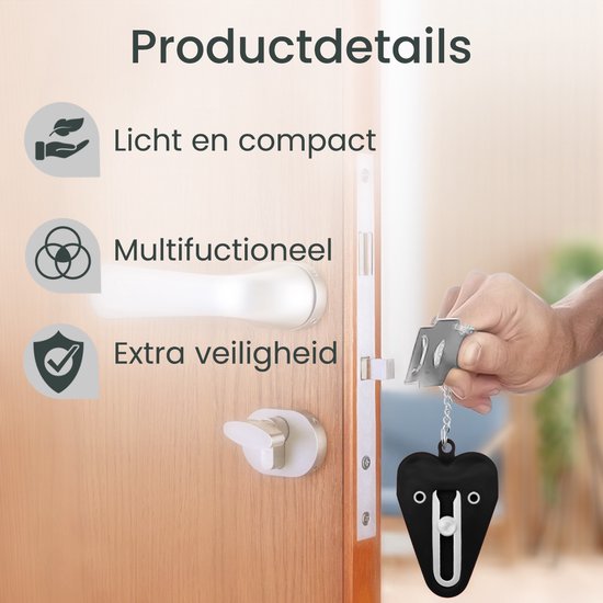 Een hand demonstreert het deurslot op een houten deur. Iconen tonen 'Licht en compact', 'Multifunctioneel' en 'Extra veiligheid'.