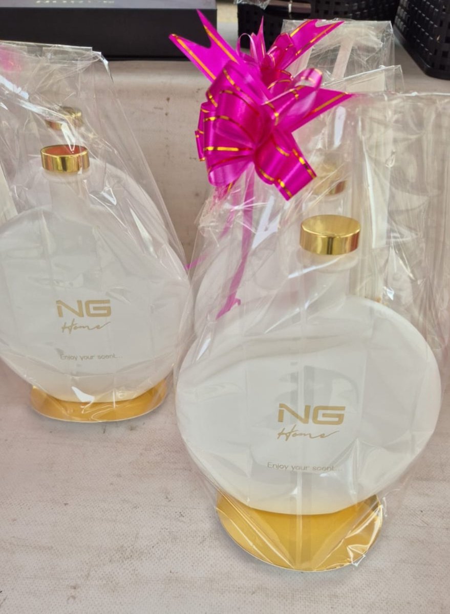 NG HOME Premium Fragrance Sticks Starter Kit - Bella Vida geurolie