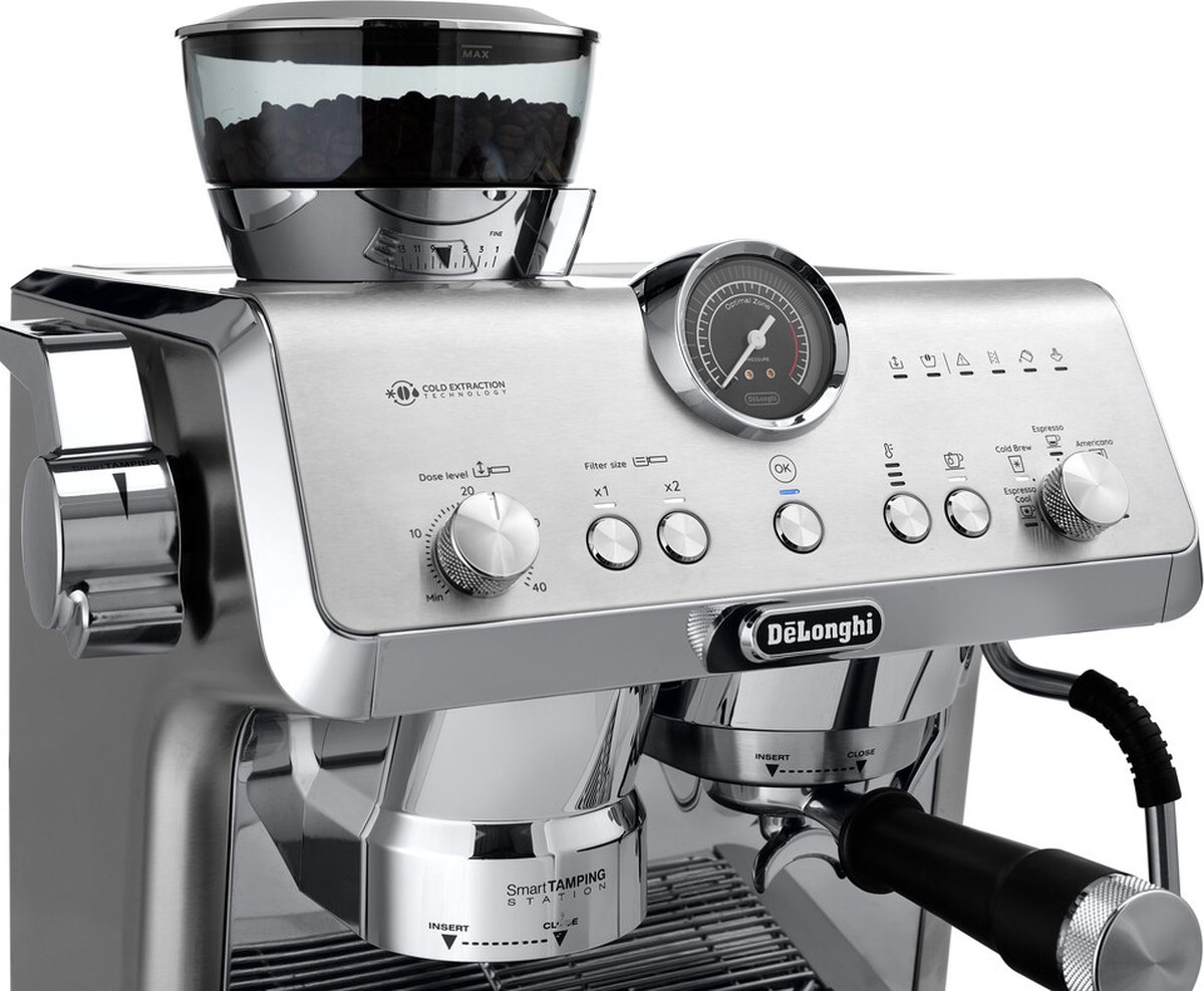 Afbeelding 3 van De'Longhi La Specialista Opera EC9555.M - Pistonmachine met bonenmaler - Metal