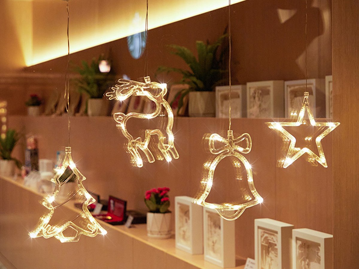 Kerstverlichting - kerstgordijn - 4-delig - zuignap - inclusief 12 batterijen - raamdecoratie - kerstfiguren - kerstraamdecoratie - kerstdecoratie - sfeerverlichting - kerstster - sterrengordijn - kerstboom - rendier - kerstklok