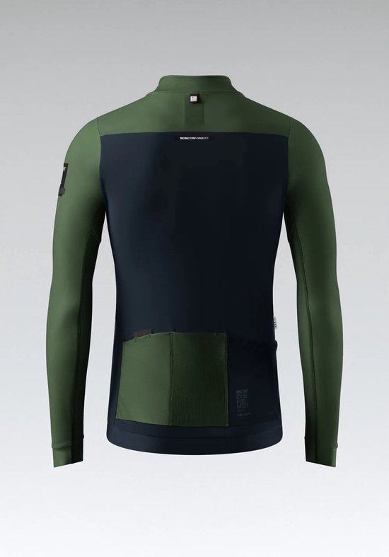 Achterkant van het groene en donkerblauwe fietsjack met lange mouwen. Heeft zakken op de rug en het Gobik-logo.