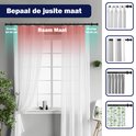Gordijnroede met ombre-effect van wit naar lichtgroen, met opzetstukken en voorbeelden van gordijnophanging.
