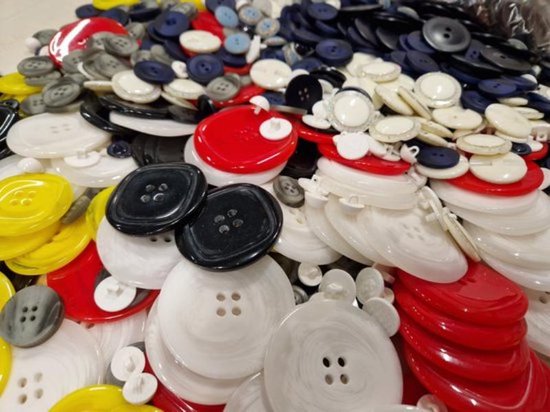 Boutons 2 kilos forfait méga rabais minimum 750 noeuds