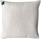 Bol.com Warmpi® Draadloos Warmtekussen incl. Warmpi® Powerbank (10.000mah) - Teddy Off-White - Verwarmd sierkussen heeft ook een... aanbieding