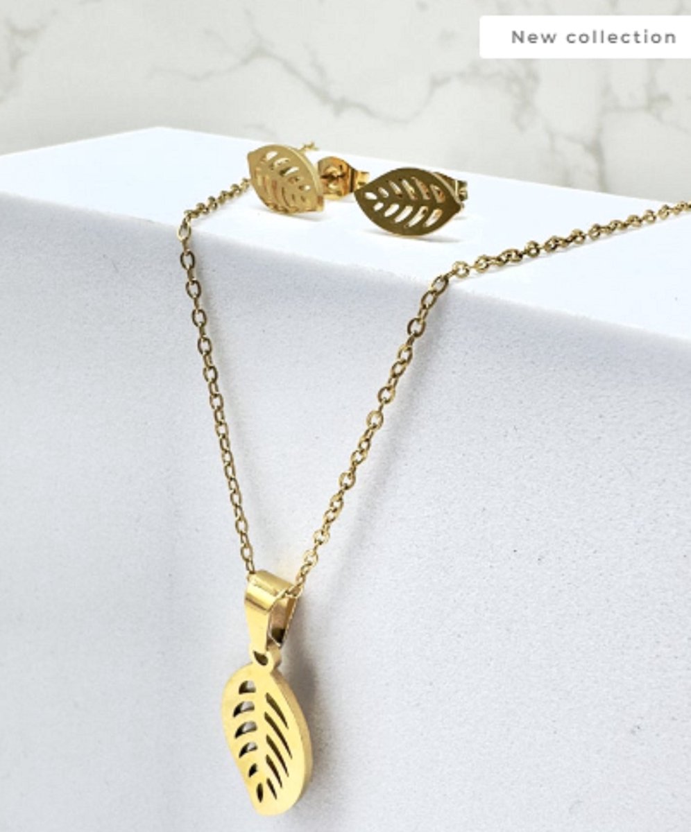 sieraden set - ketting met oorbellen - kleur goud - blad- leafs- bedel - necklace - earrings - stainless steel - nikkelfree - waterproof - cadeau mam - kado tip moeder - idee kerst - collier