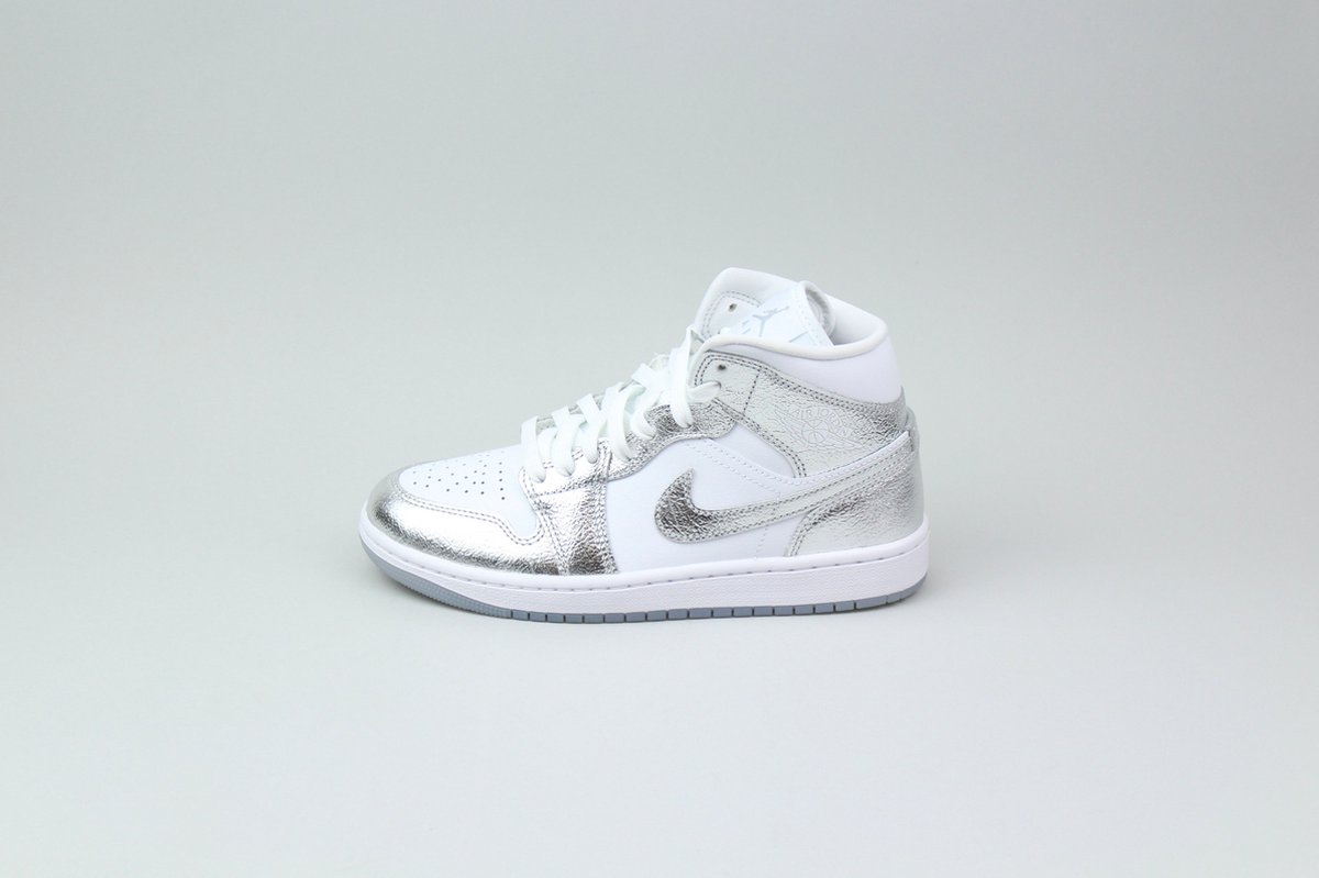Nike Air Jordan 1 Mid SE 'Metallic Silver' ( 's)