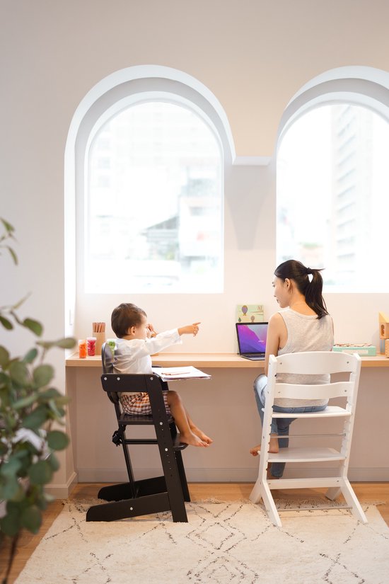 Geuther Filou - Houten Kinderstoel - Kinderzetel - Baby Eetstoel voor aan Tafel - Kinderstoeltje voor peuter - 3-punts gordels - Hoge babystoel - Zwart van Geuther — afbeelding 5