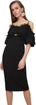 Trendyol Robe patineuse à col Carmen pour femme