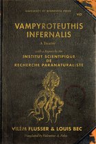 Zwart boek met gouden letters: Vampyroteuthis Infernalis, A Treatise, Institut Scientifique de Recherche Paranaturaliste, Vilém Flusser & Louis Bec.