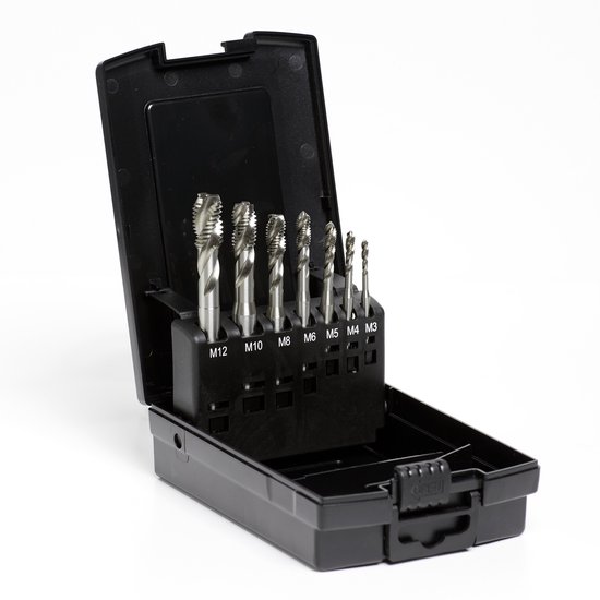 Set van 7 machine tappen M3 tot M12, van Mblade, in een zwarte opbergbox.